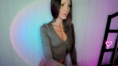 Aaliyahlayla online show from December 15, 5:14 am