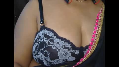 aaradhya_sexy_88 online show from February 18, 9:10 am