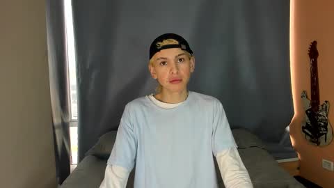 Aaron fordd online show from November 21, 12:25 pm