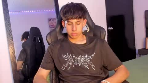 Aron online show from September 15, 6:42 pm