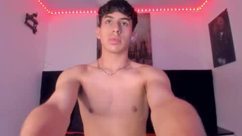 Aron online show from November 27, 8:05 pm