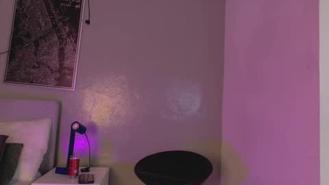 Snapshot of aaronbaker__ chatting on October 13, 11:45 am AARON online show from October 13, 11:45 am