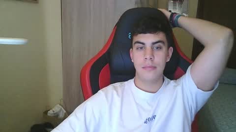 aaronlavine online show from March 3, 5:41 pm