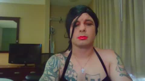 aaronprezent online show from November 3, 3:24 pm