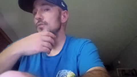 aaronshere888888 online show from July 2, 6:07 am