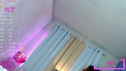 abby_luxpinay online show from April 11, 9:52 pm