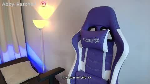 abby_raschell online show from April 15, 4:27 am