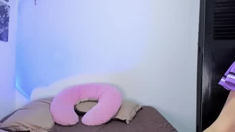 Abby Saenz online show from October 30, 10:32 pm