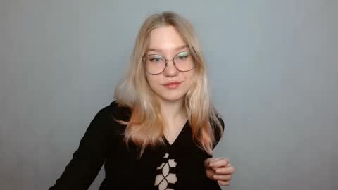 Abby Lovense is active online show from February 6, 9:00 am