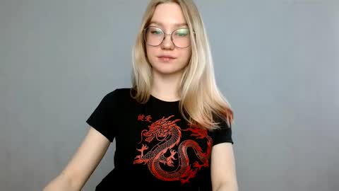 Abby Lovense is active online show from February 17, 12:27 pm