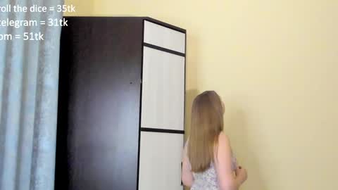 Abby    Stream at Sat  Sun  Mon  Fri online show from February 2, 4:32 pm