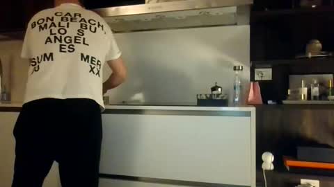 abeitaly81 online show from February 17, 7:02 pm