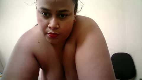 Snapshot of abril__ass chatting on October 23, 3:24 pm abril__ass online show from October 23, 3:24 pm