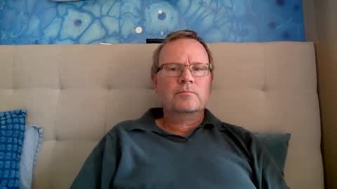 Snapshot of accel4 chatting on September 19, 9:24 am accel4 online show from September 19, 9:24 am