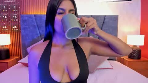 Antonella  online show from February 25, 1:53 am