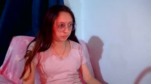 Snapshot of ada_naugthy1 chatting on October 21, 1:44 am Ada naugthy28 online show from October 21, 1:44 am