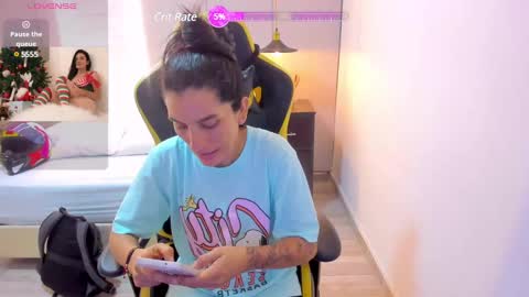 Snapshot of ada_oconnor_x_ chatting on December 13, 5:10 pm ada oconnor x ..flaca..bella online show from December 13, 5:10 pm