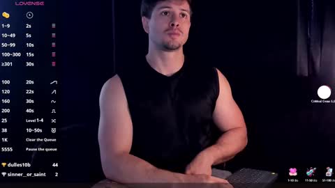 Snapshot of adam_bouton chatting on September 26, 12:13 pm Adam online show from September 26, 12:13 pm