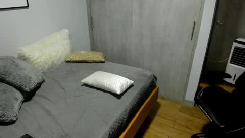 adam clarke online show from November 1, 4:33 am