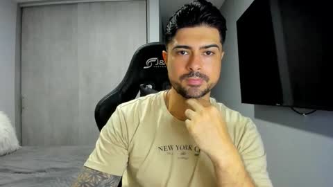 adam clarke online show from November 19, 4:50 pm