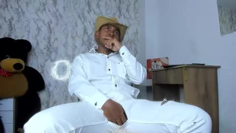 adam_morgan2 online show from February 5, 1:53 am