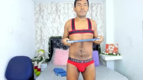 adam_morgan2 online show from December 18, 2:12 pm