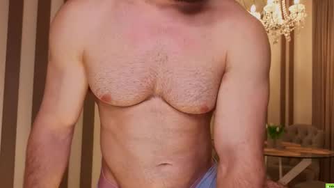 Snapshot of adam_muscle_ chatting on September 14, 11:28 pm Adam online show from September 14, 11:28 pm