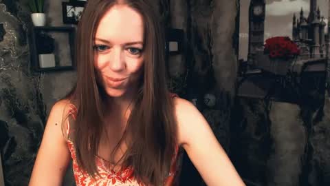 adamais_ online show from August 1, 5:09 am