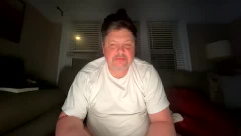 adamd215 online show from April 20, 4:26 am