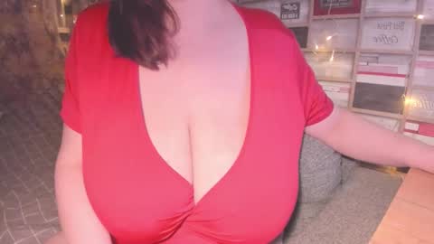 Victoria online show from February 9, 6:47 pm