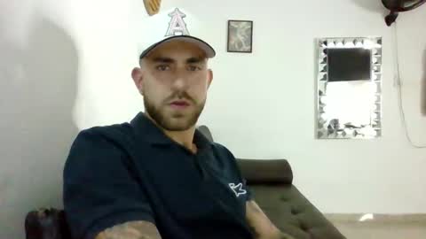 adan_carter online show from January 18, 1:14 am