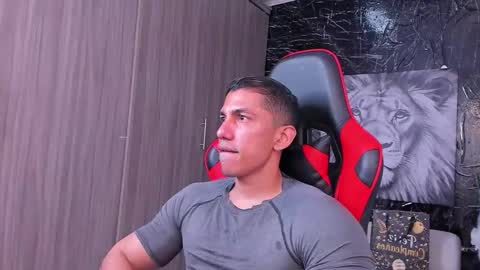 Adan Sin online show from December 1, 4:49 pm