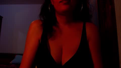 Snapshot of addicted2uts chatting on September 27, 10:07 pm amy online show from September 27, 10:07 pm