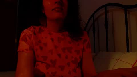 amy        online show from June 3, 9:42 pm