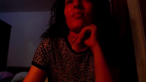 Snapshot of addicted2uts chatting on October 6, 12:07 am amy online show from October 6, 12:07 am