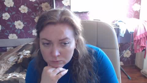 Adel online show from May 30, 2:48 pm
