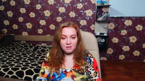 Adel online show from December 7, 5:26 pm