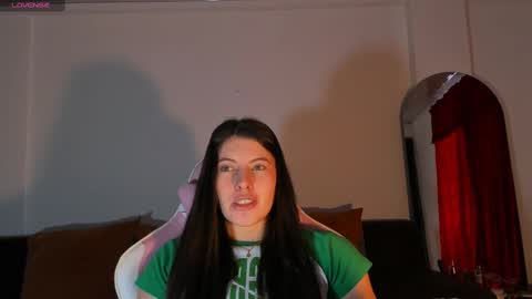 Snapshot of adela_parker chatting on March 11, 8:42 pm Adela Parker online show from March 11, 8:42 pm