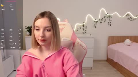 Adele online show from February 2, 1:30 pm