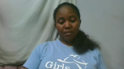 adelealy online show from April 21, 3:02 am