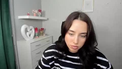 Adele online show from March 26, 6:40 am