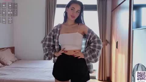 Adelia online show from October 31, 1:06 am