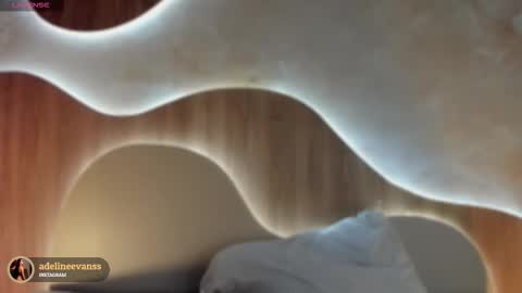 adeline online show from November 18, 7:50 pm