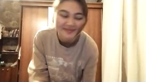 Anna online show from December 17, 3:08 pm