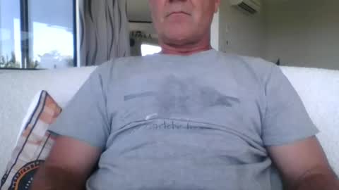 adjustable14 online show from January 27, 1:48 am