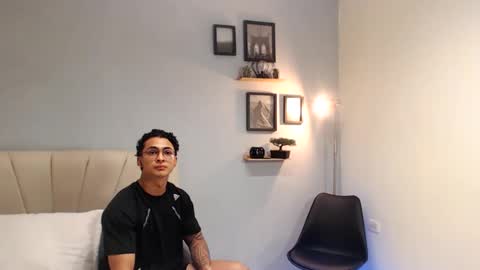 Adonis online show from November 15, 4:25 am