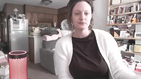 adorable22 online show from January 1, 7:43 pm