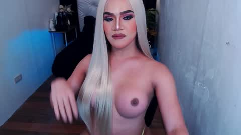 adorable_andrea online show from December 6, 6:00 pm