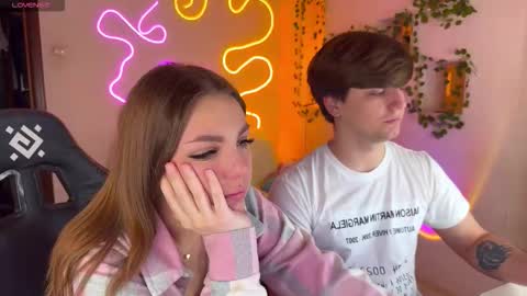 adrean_sofi online show from October 21, 1:38 pm