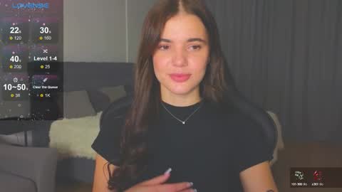 Adriana online show from September 9, 9:15 pm